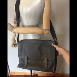 Men’s shoulder bag